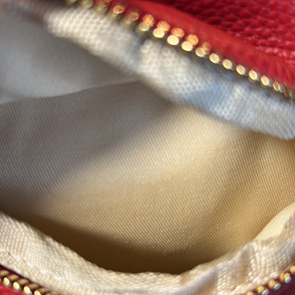 Ellie Crossbody Bag in Red Vegan Leathet - Picture 5 of 9